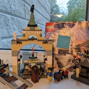 ✨⚡ 4714 LEGO Harry Potter: Gringott's Bank ⚡✨